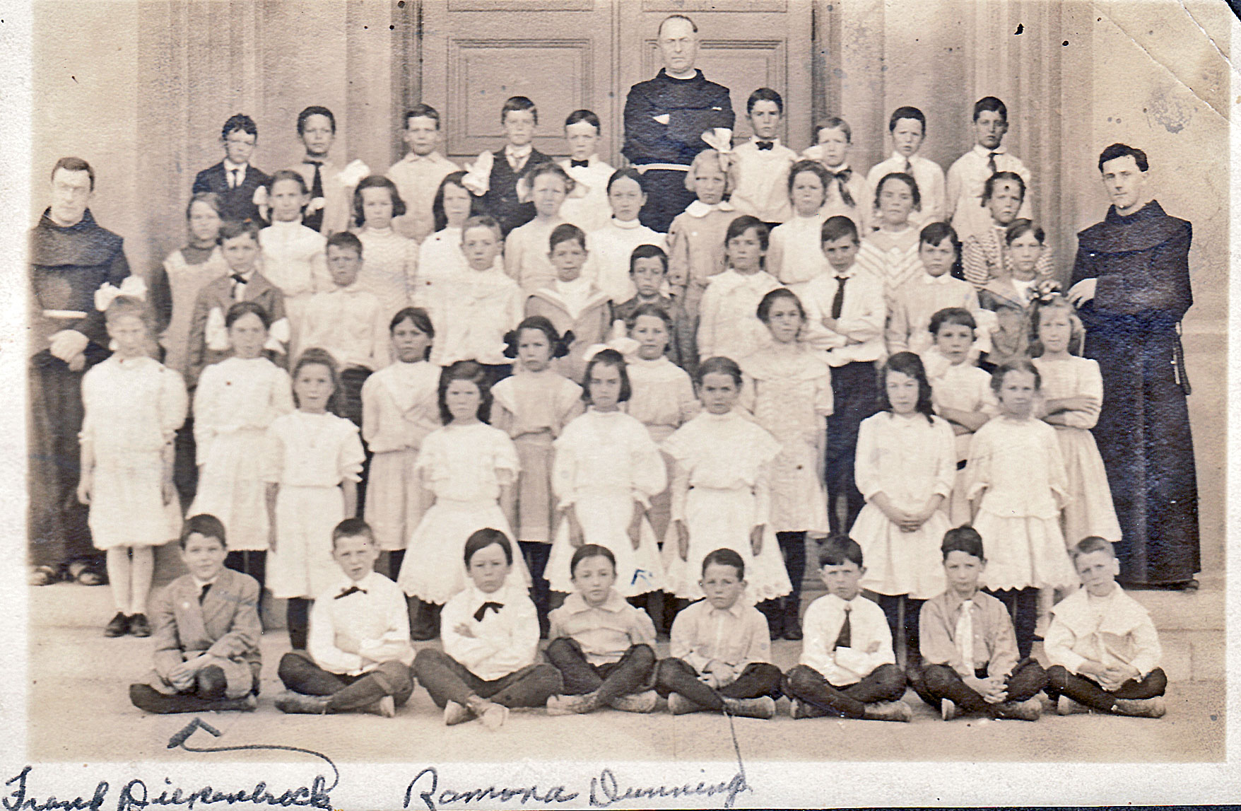 1910 St. Francis Elemntary School Class